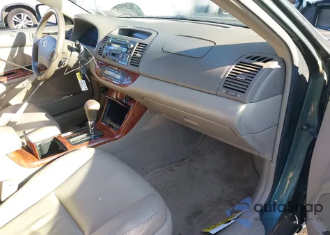 2005 Toyota Camry Xle V6 из США, поврежденный, VIN 4T1BF30K65U100870